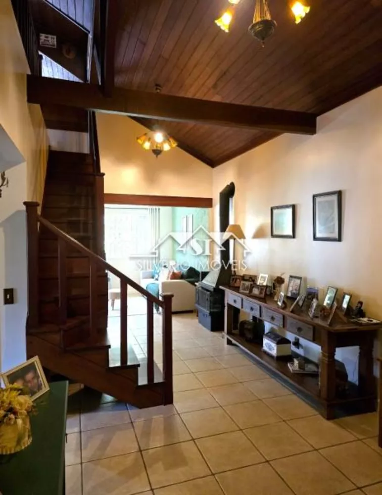 Casa, 3 quartos, 180 m² - Foto 2