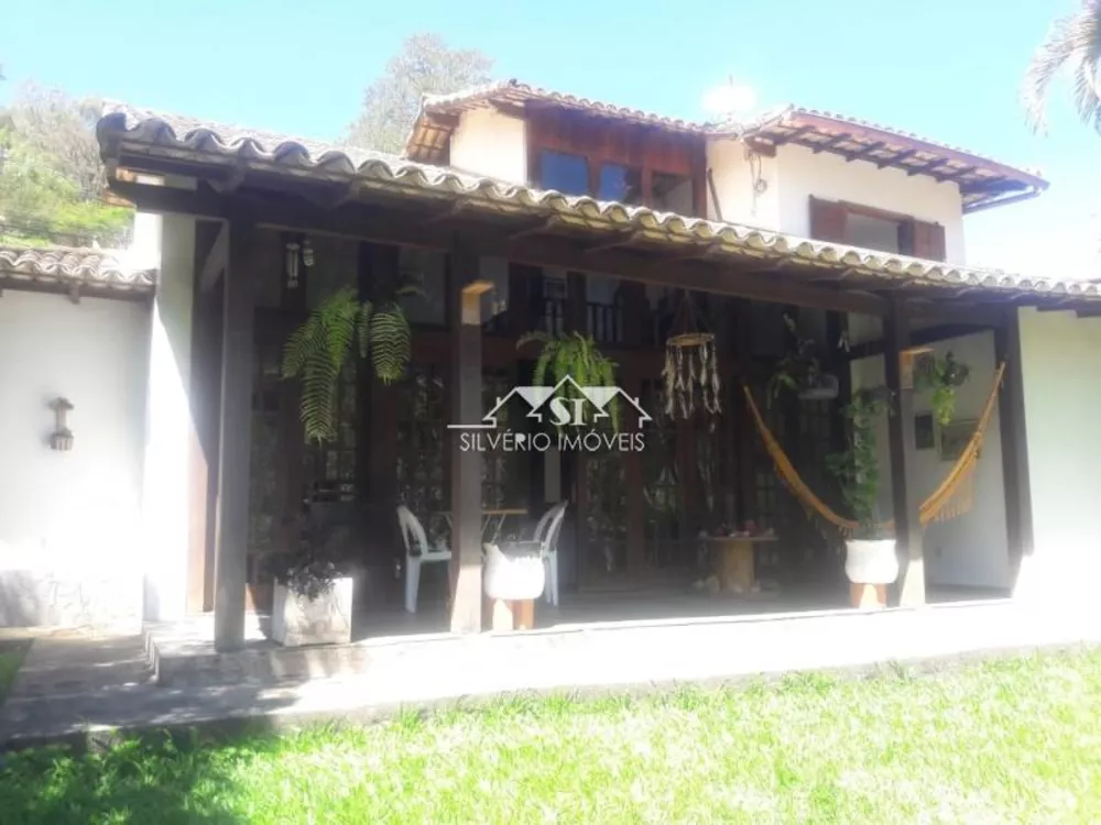 Casa, 3 quartos, 200 m² - Foto 1