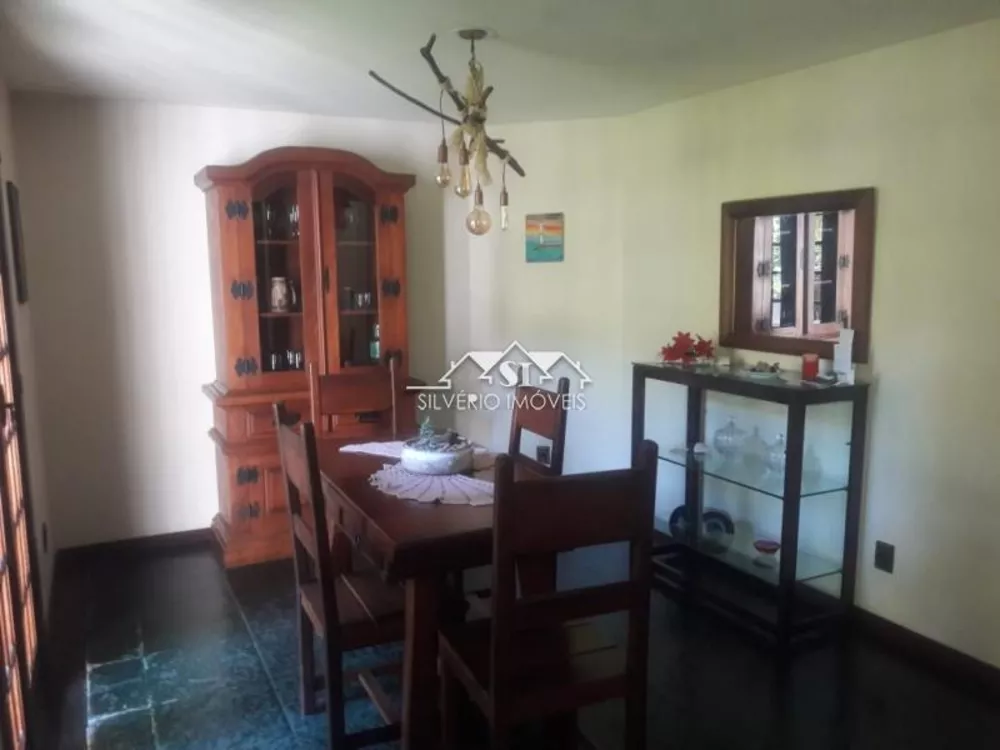 Casa, 3 quartos, 200 m² - Foto 13