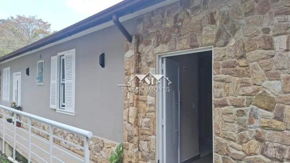Casa, 3 quartos, 198 m² - Foto 3