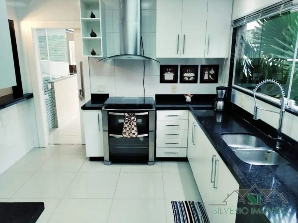 Casa, 4 quartos, 225 m² - Foto 18