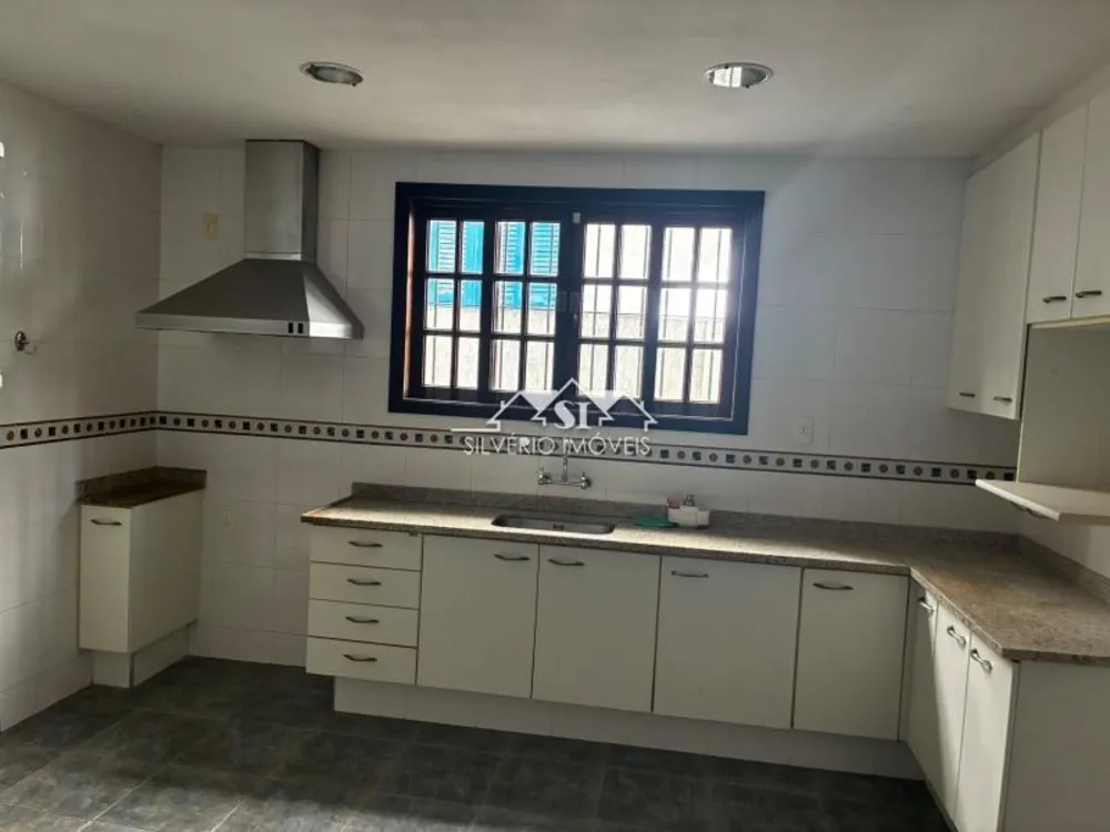 Casa, 3 quartos, 250 m² - Foto 16