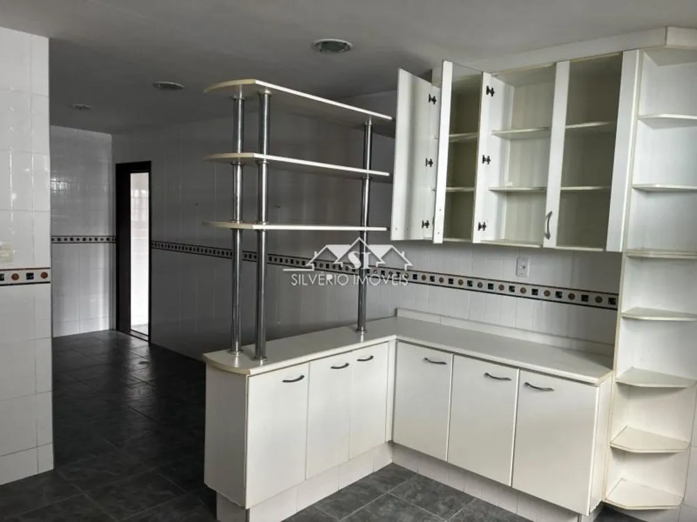 Casa, 3 quartos, 250 m² - Foto 11