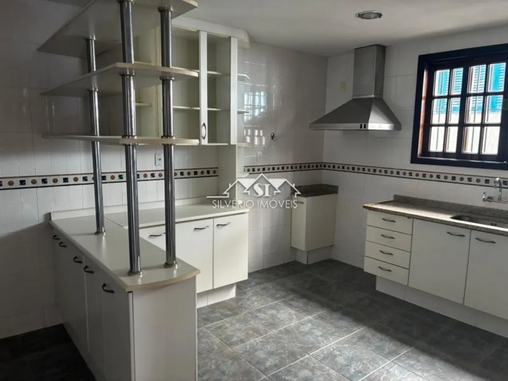 Casa, 3 quartos, 250 m² - Foto 17