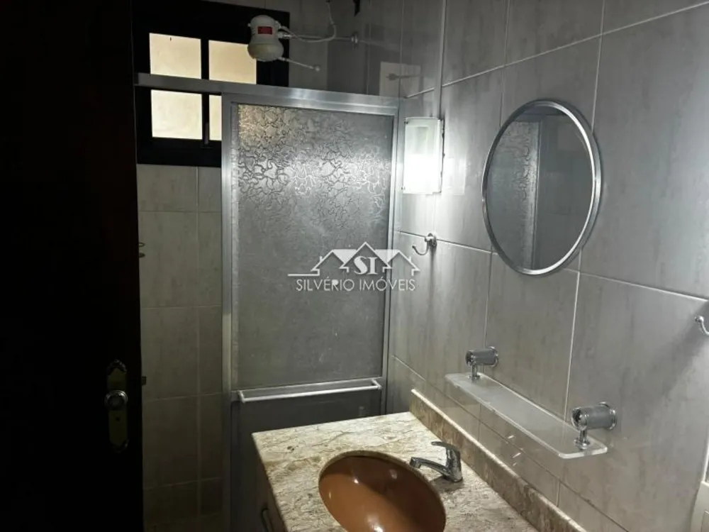 Casa, 3 quartos, 250 m² - Foto 34