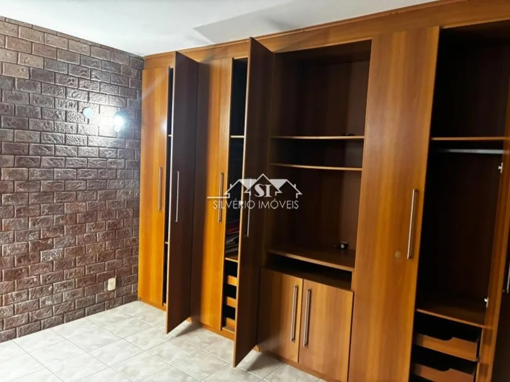 Casa, 3 quartos, 250 m² - Foto 35