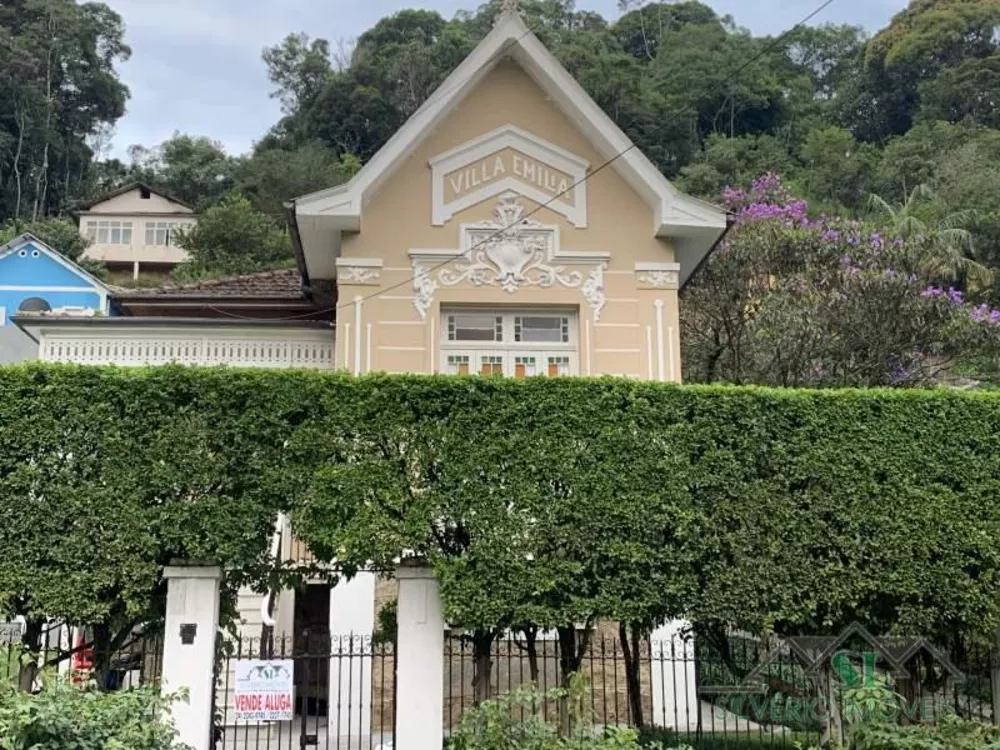 Casa, 5 quartos, 200 m² - Foto 4