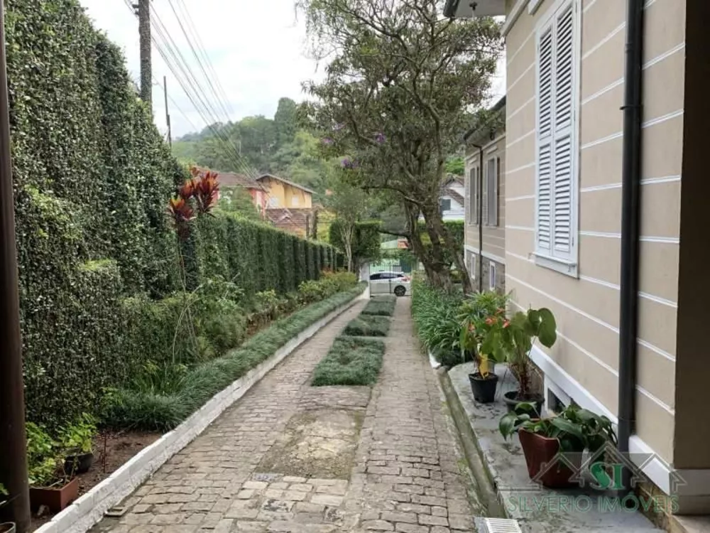 Casa, 5 quartos, 200 m² - Foto 9