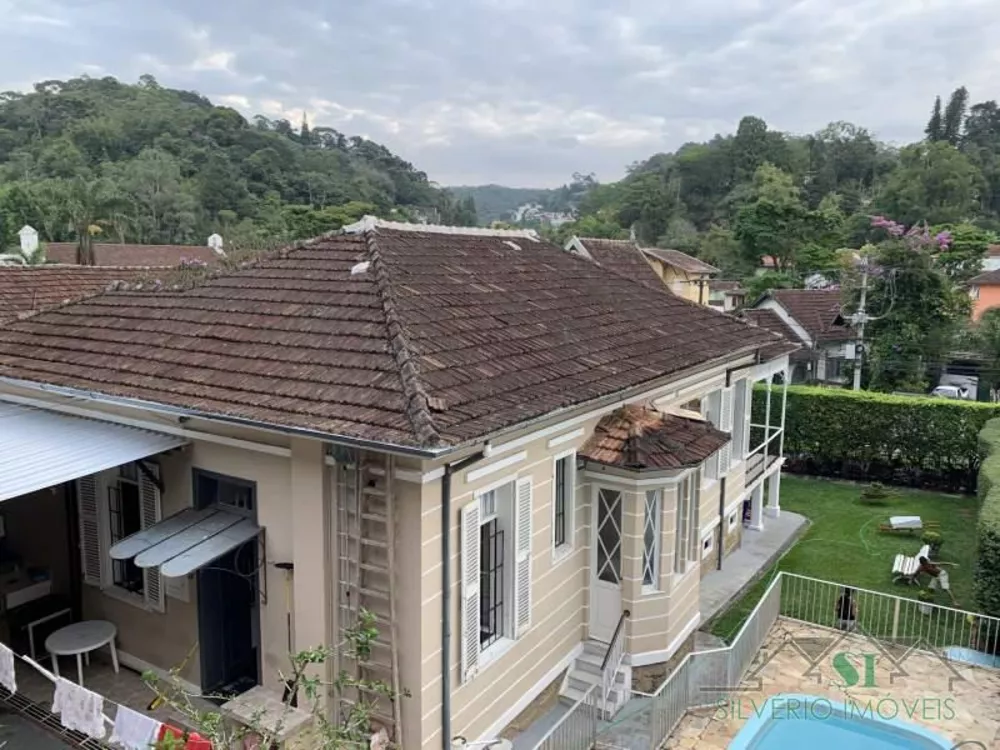 Casa, 5 quartos, 200 m² - Foto 10