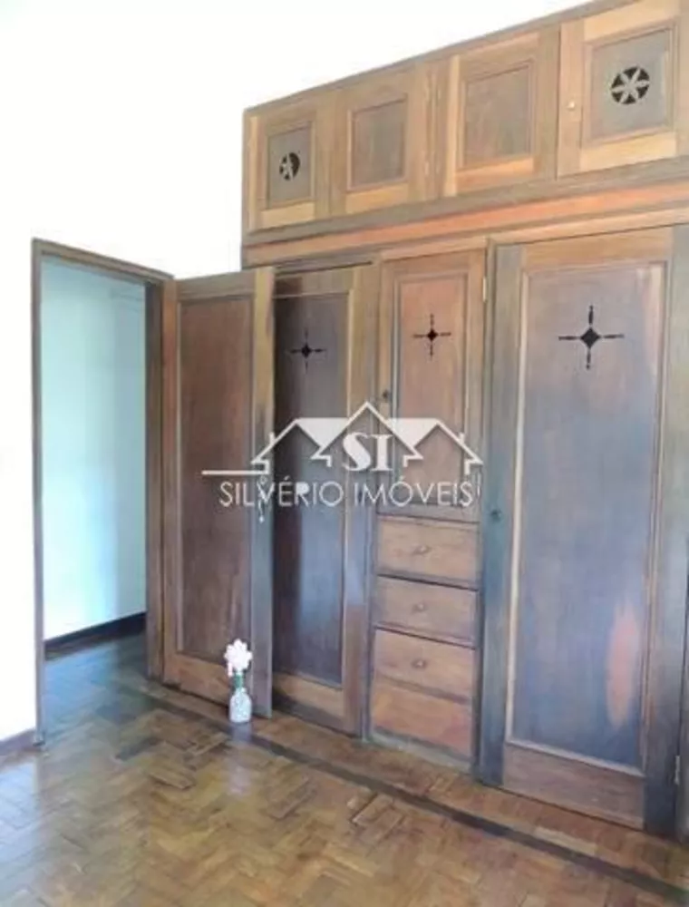 Casa, 5 quartos, 335 m² - Foto 1
