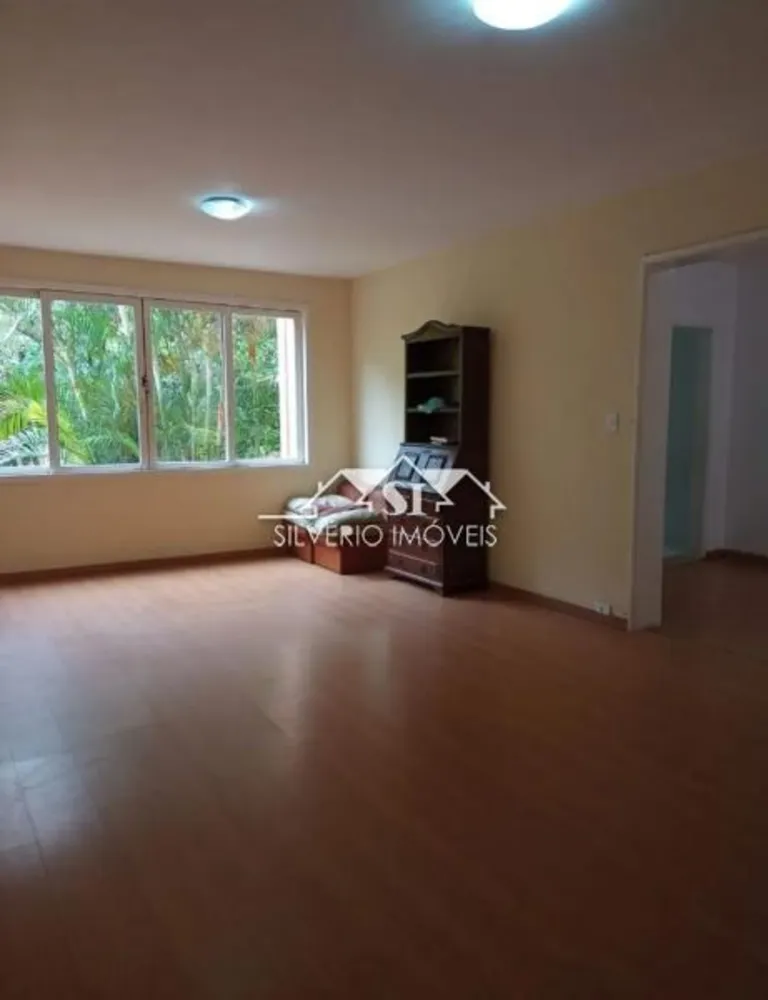Apartamento, 3 quartos, 140 m² - Foto 1