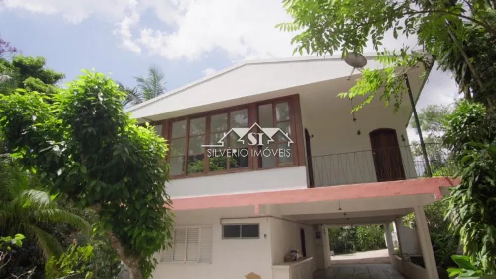 Casa, 5 quartos, 240 m² - Foto 1