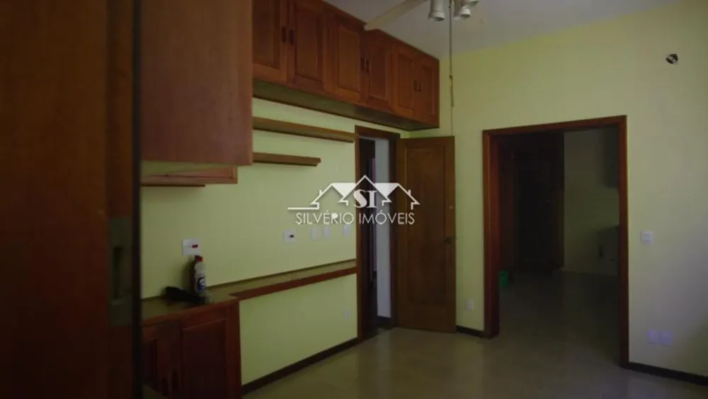 Casa, 5 quartos, 240 m² - Foto 38
