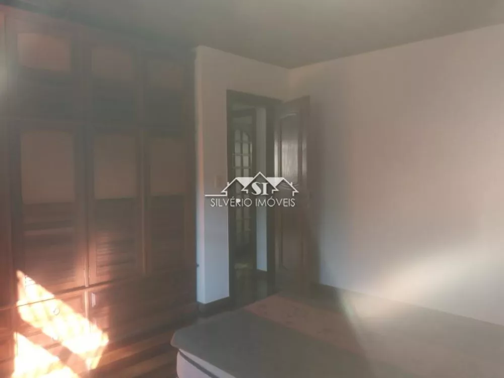 Casa, 4 quartos, 240 m² - Foto 17