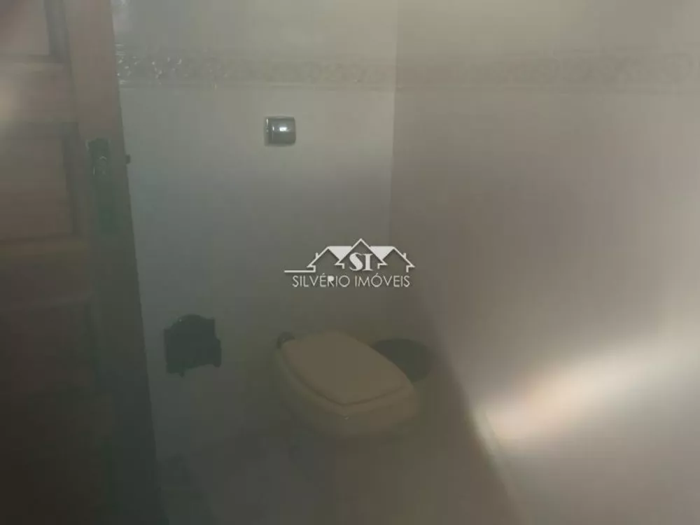 Casa, 4 quartos, 240 m² - Foto 25