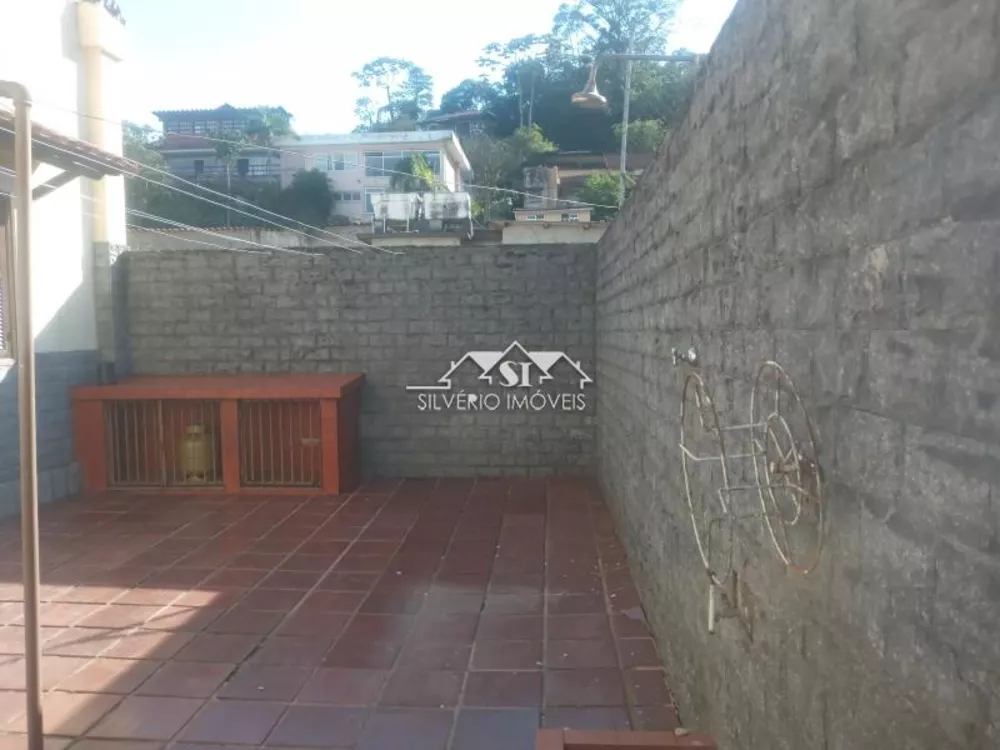 Casa, 4 quartos, 240 m² - Foto 12