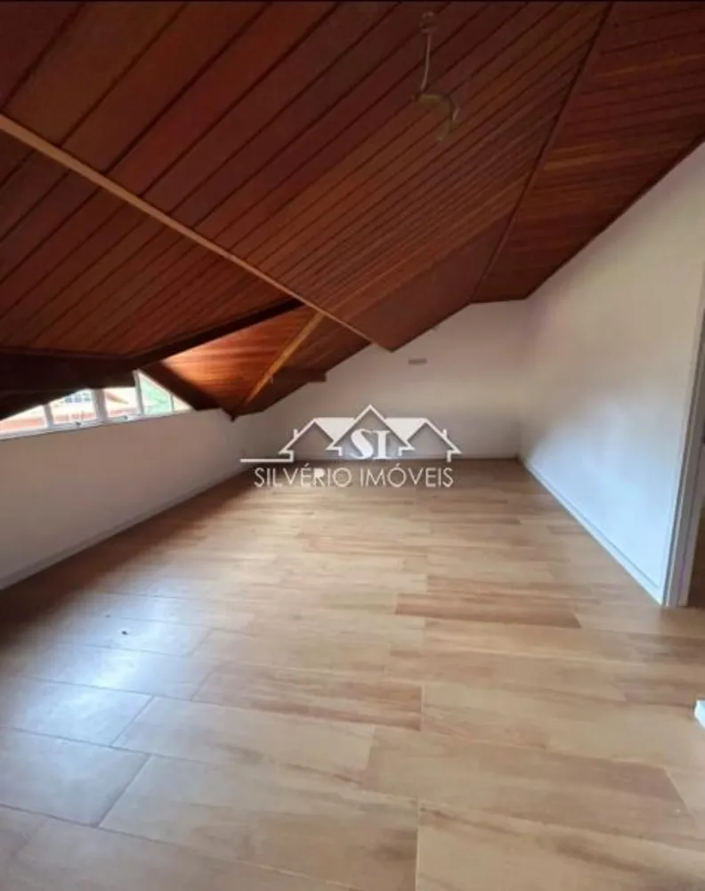 Casa, 4 quartos, 225 m² - Foto 8