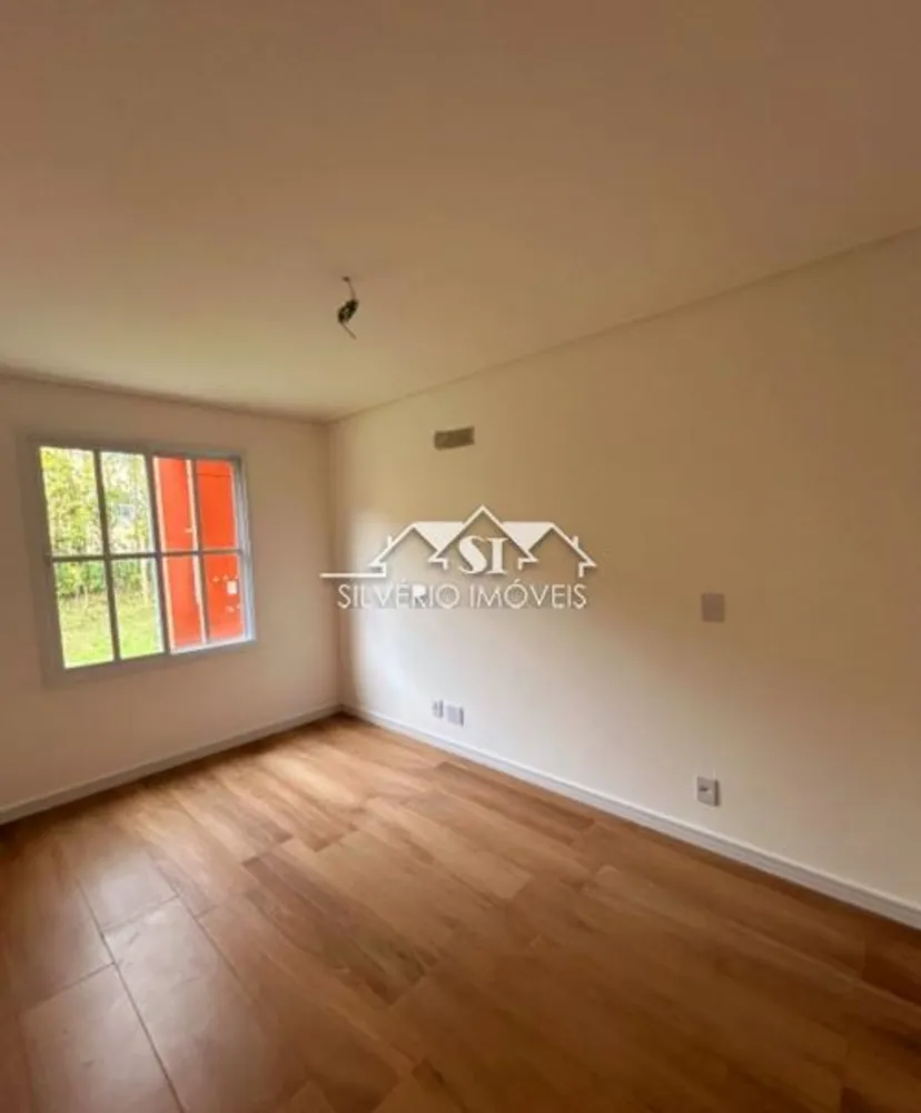 Casa, 4 quartos, 225 m² - Foto 9