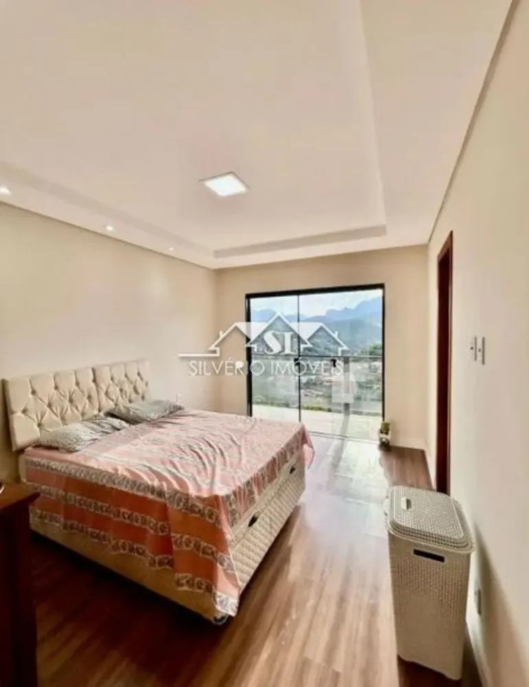 Casa, 3 quartos, 180 m² - Foto 12