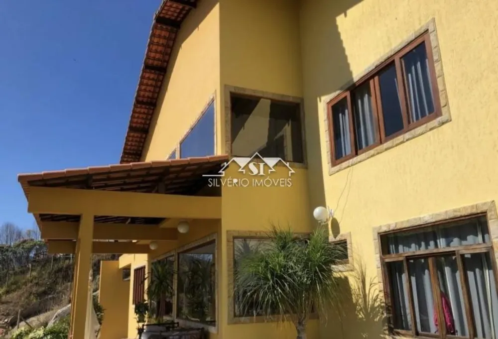Casa, 4 quartos, 200 m² - Foto 1