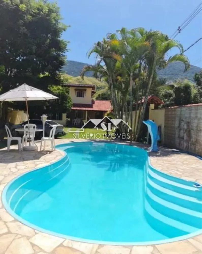 Casa, 3 quartos, 200 m² - Foto 1