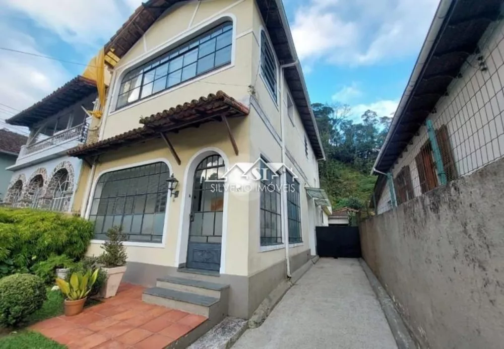 Casa, 3 quartos, 350 m² - Foto 2