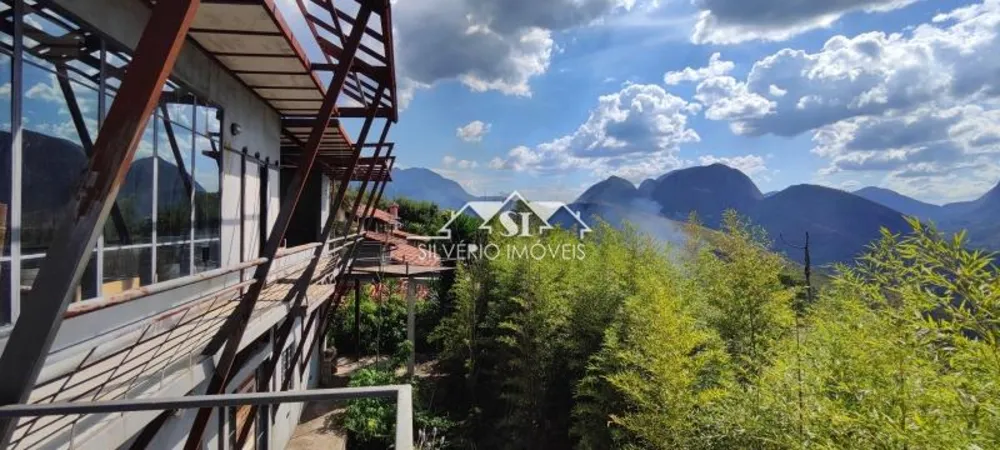Casa, 4 quartos, 280 m² - Foto 1