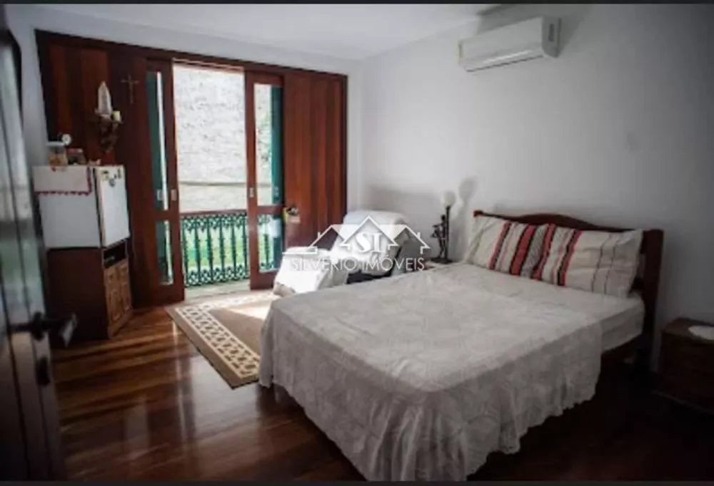 Casa, 4 quartos, 277 m² - Foto 2