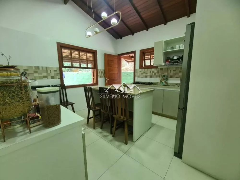 Casa, 4 quartos, 300 m² - Foto 5