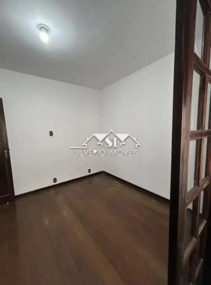 Casa, 5 quartos, 132 m² - Foto 4
