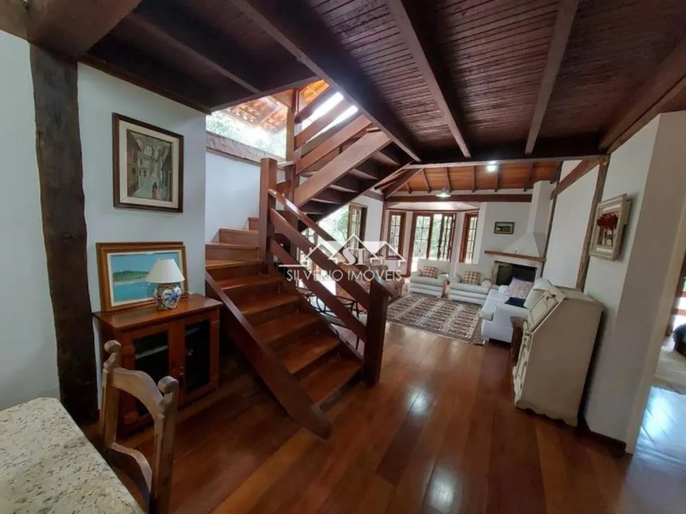 Casa, 3 quartos, 240 m² - Foto 4