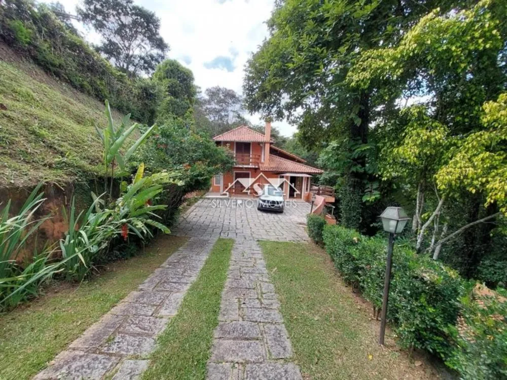 Casa, 3 quartos, 240 m² - Foto 1