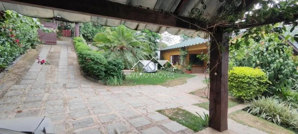 Casa, 3 quartos, 250 m² - Foto 2