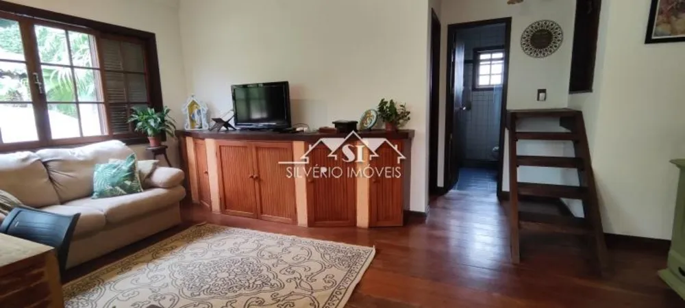 Casa, 3 quartos, 250 m² - Foto 11