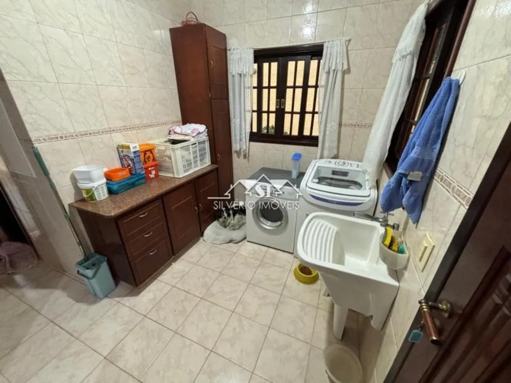 Casa, 6 quartos, 600 m² - Foto 22