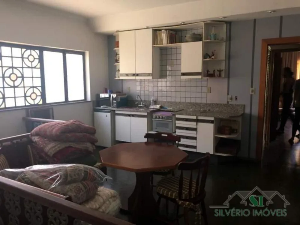 Casa, 6 quartos, 450 m² - Foto 11