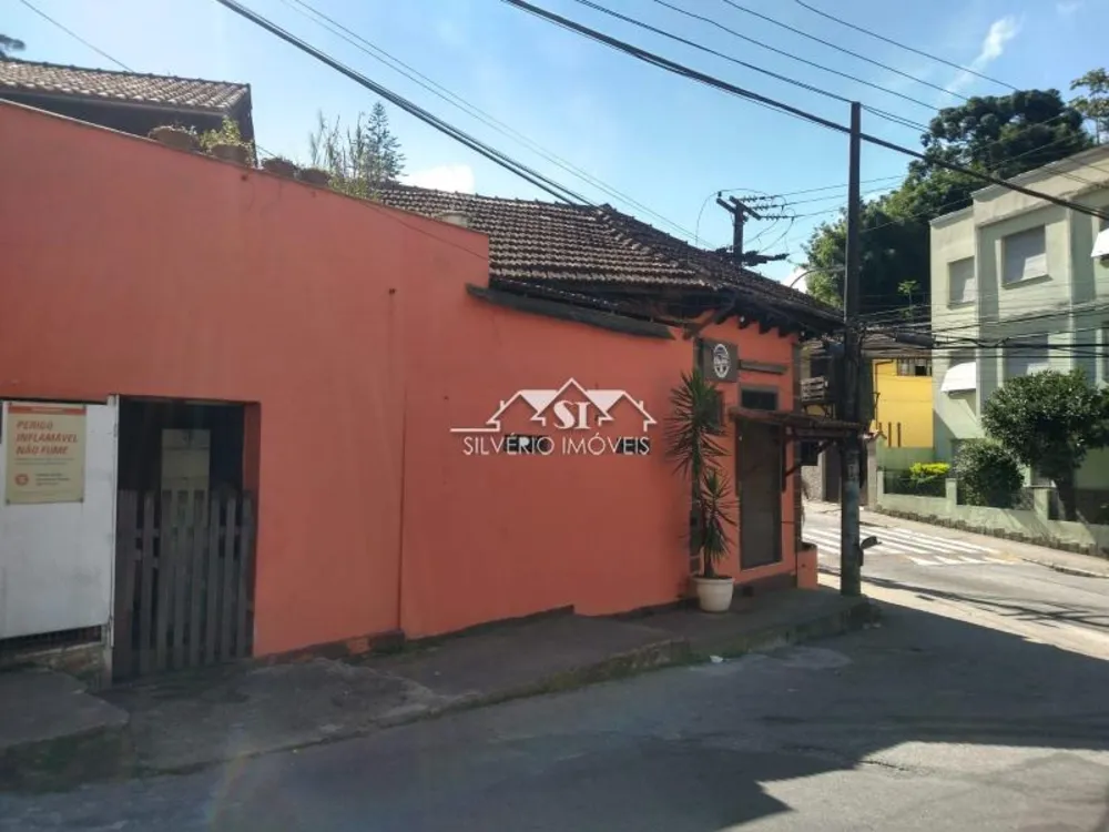 Casa, 5 quartos, 200 m² - Foto 1