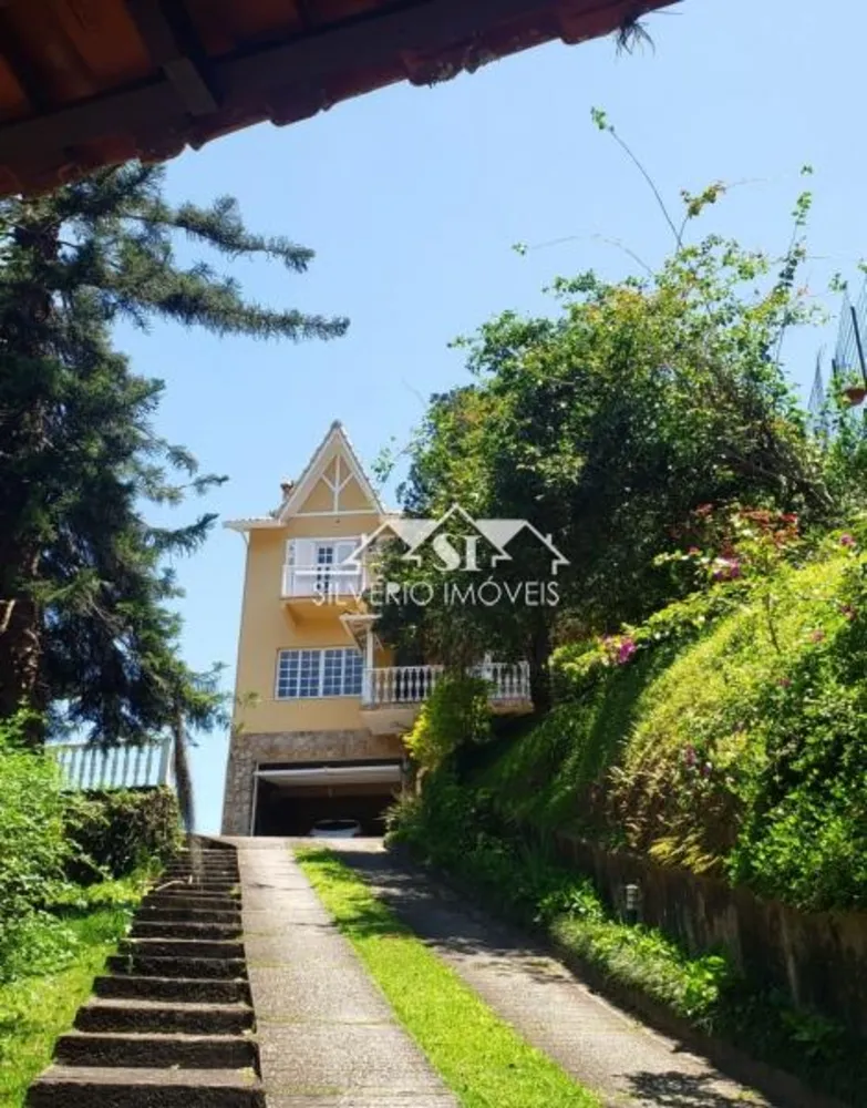 Casa, 4 quartos, 351 m² - Foto 1
