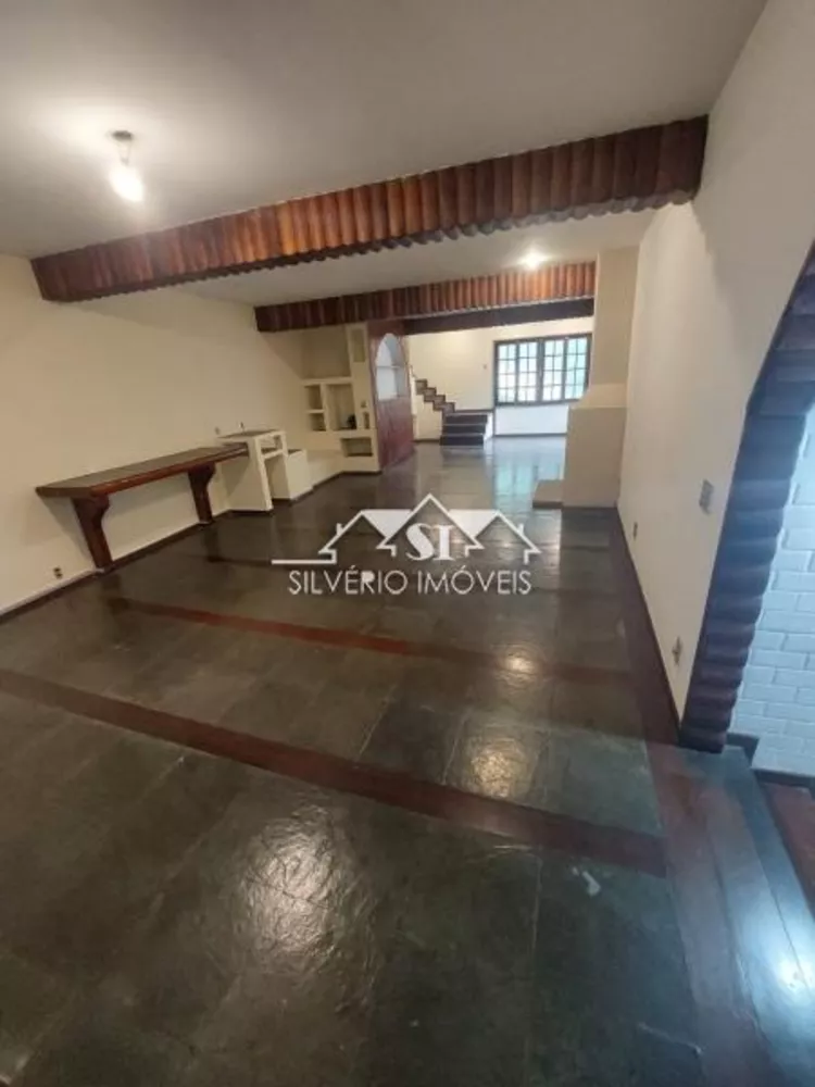 Casa, 4 quartos, 350 m² - Foto 23