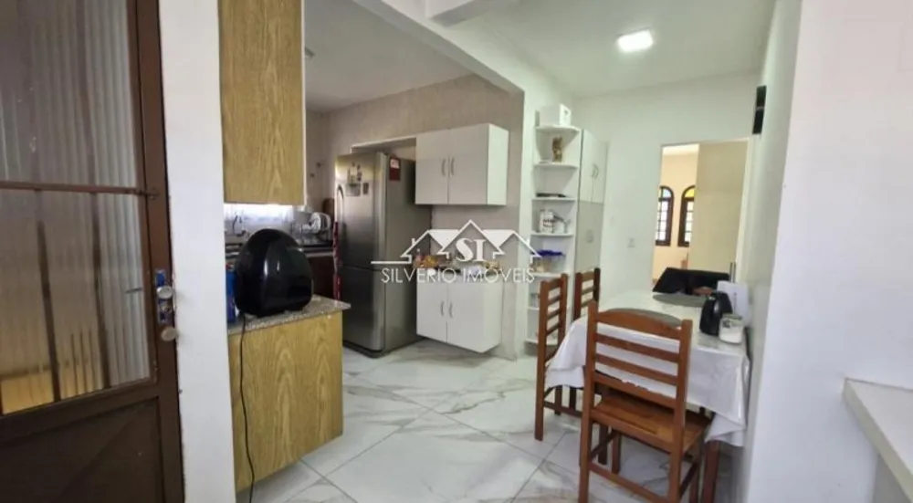 Casa, 3 quartos, 180 m² - Foto 8