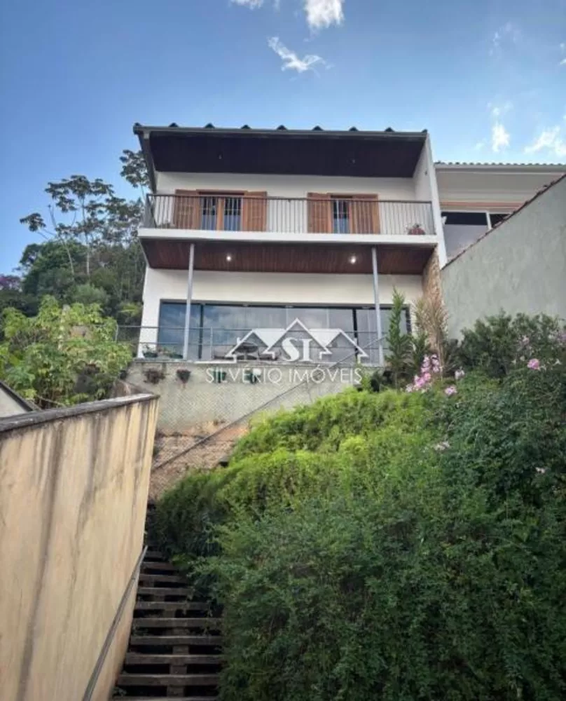Casa, 3 quartos, 300 m² - Foto 1