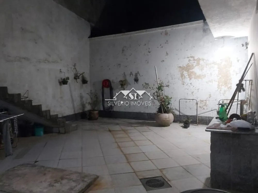 Casa, 3 quartos, 200 m² - Foto 13