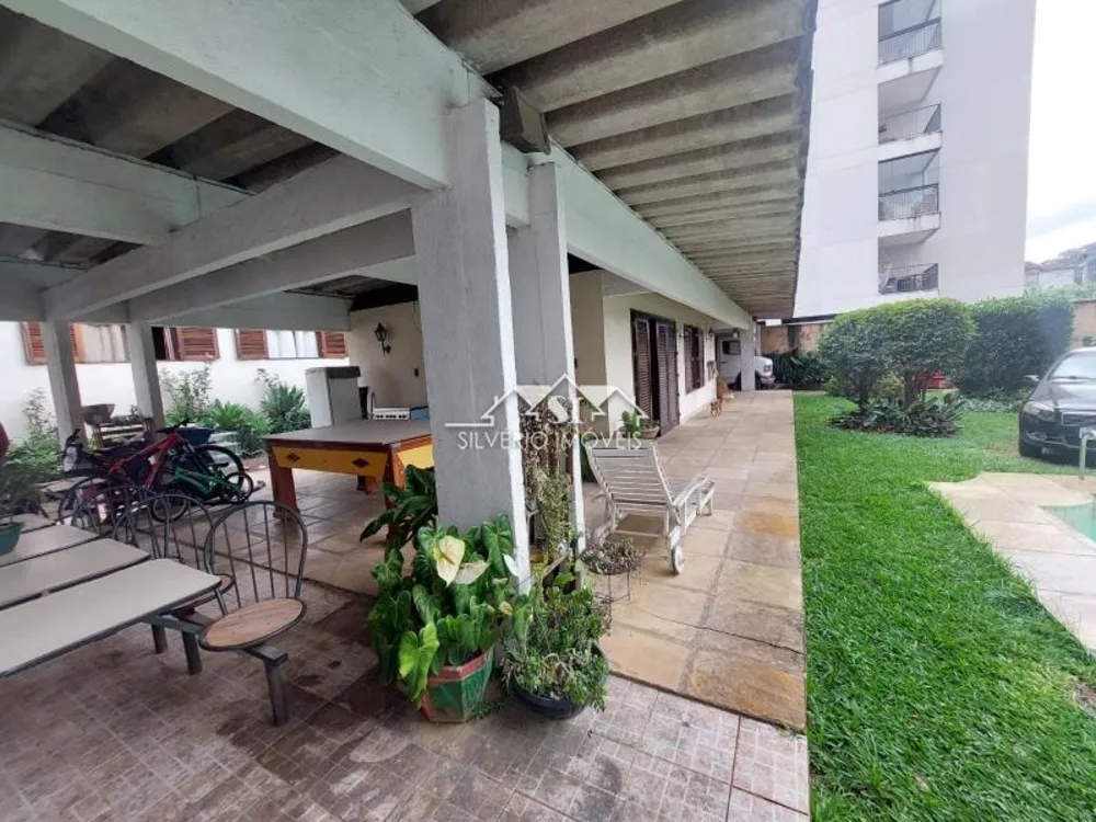 Casa, 4 quartos, 207 m² - Foto 2