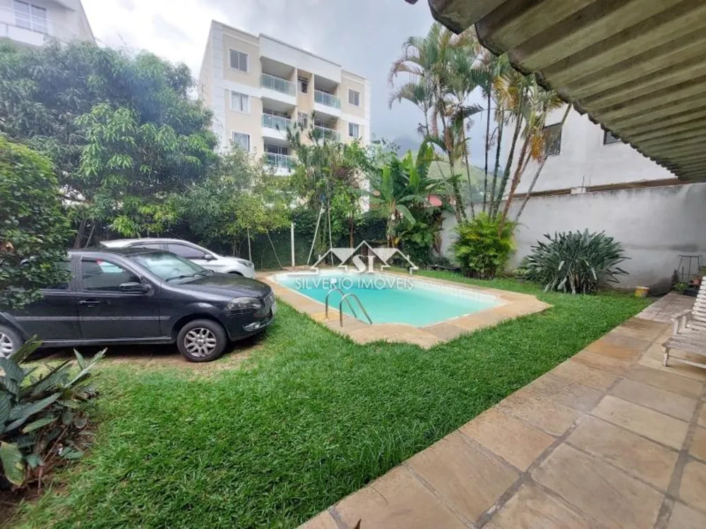 Casa, 4 quartos, 207 m² - Foto 3