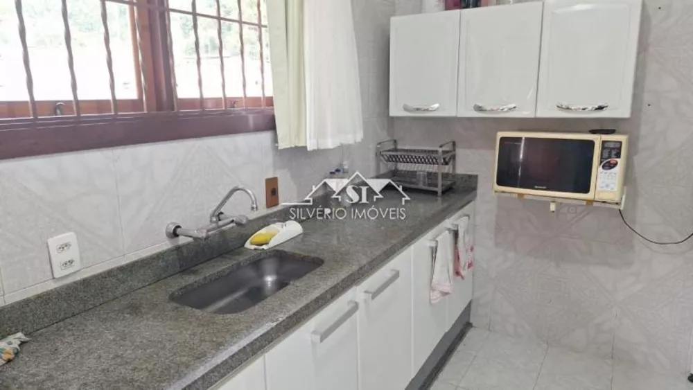 Casa, 3 quartos, 270 m² - Foto 33