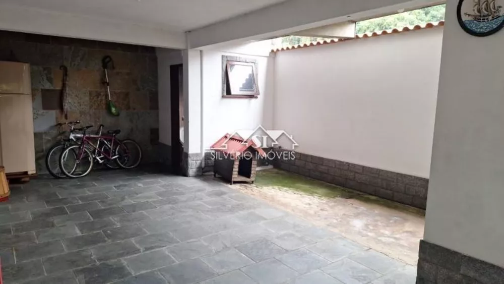 Casa, 3 quartos, 270 m² - Foto 13