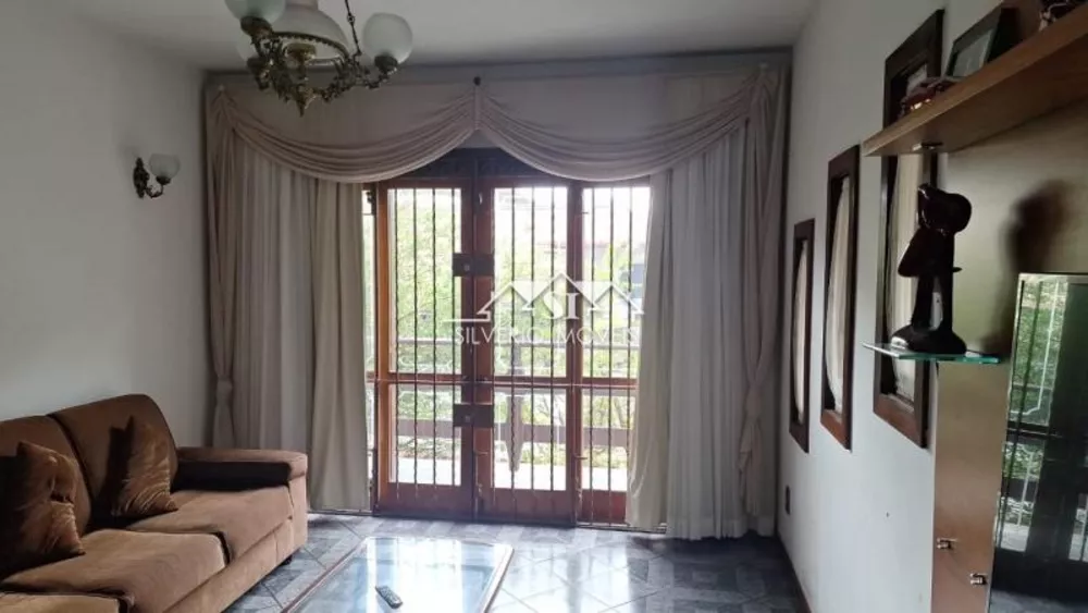 Casa, 3 quartos, 270 m² - Foto 26