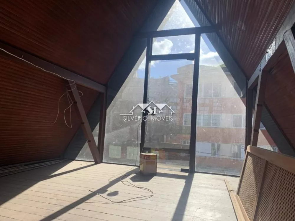 Casa, 4 quartos, 270 m² - Foto 3