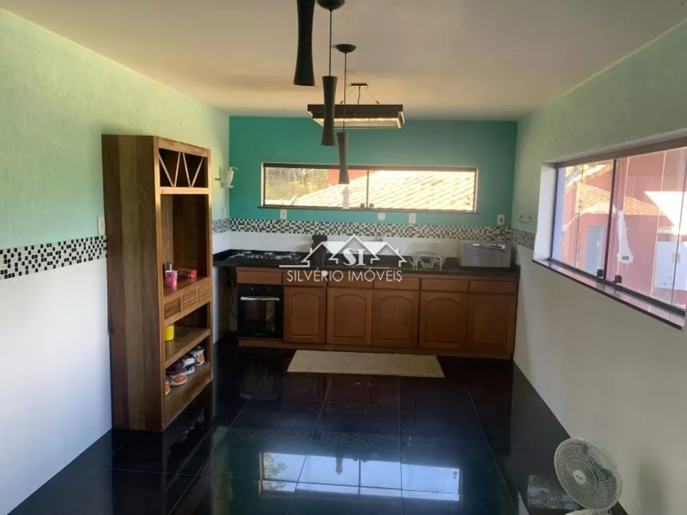 Casa, 4 quartos, 270 m² - Foto 35