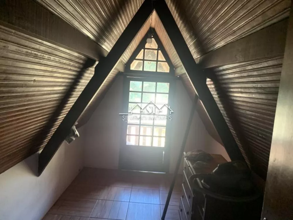 Casa, 4 quartos, 270 m² - Foto 19